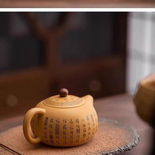 Ancient style teapot and teacups